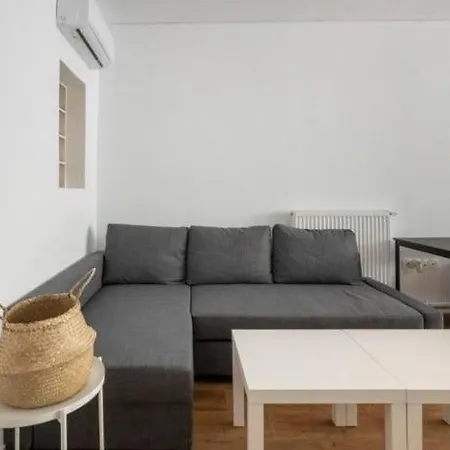 So36 Filoxenia Place Like In Kolonaki- Close To Athen's Center & Metro Station